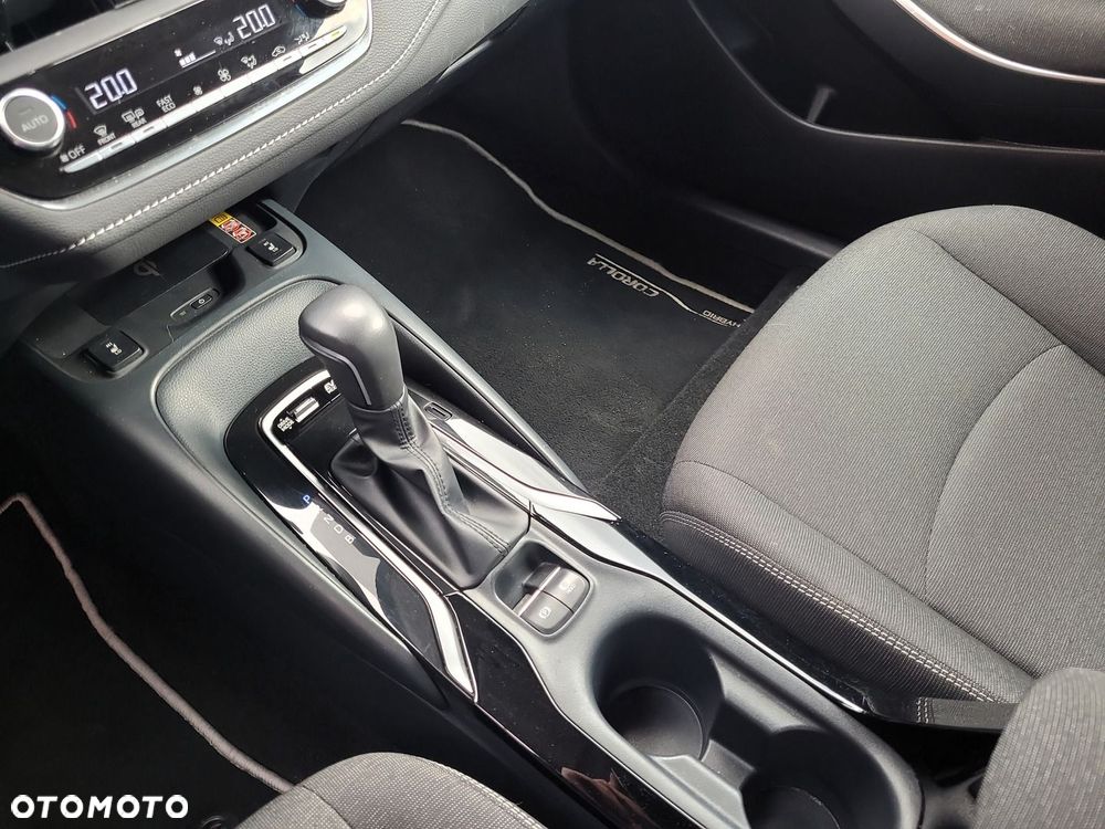 Toyota Corolla 1.8 Hybrid Style - 15