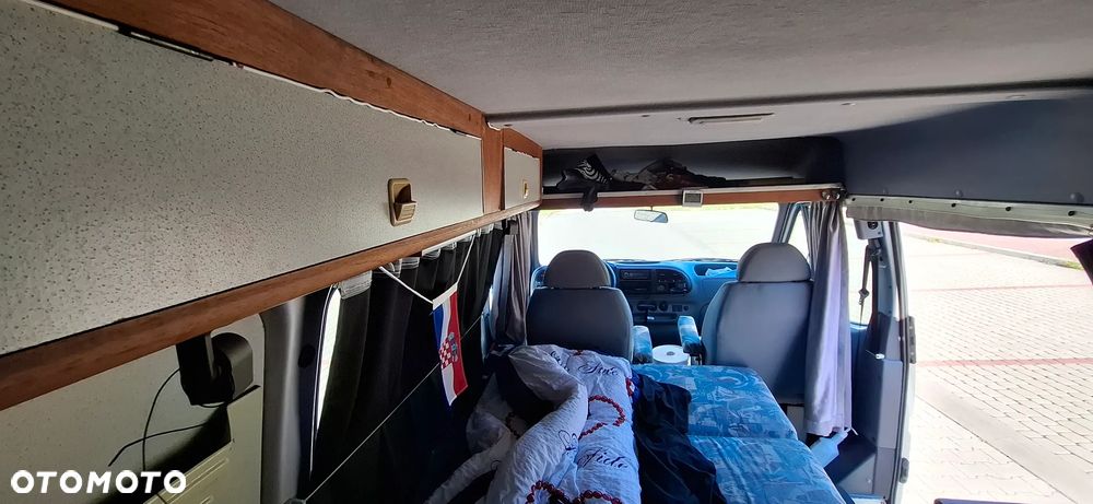 Ford Transit - 17