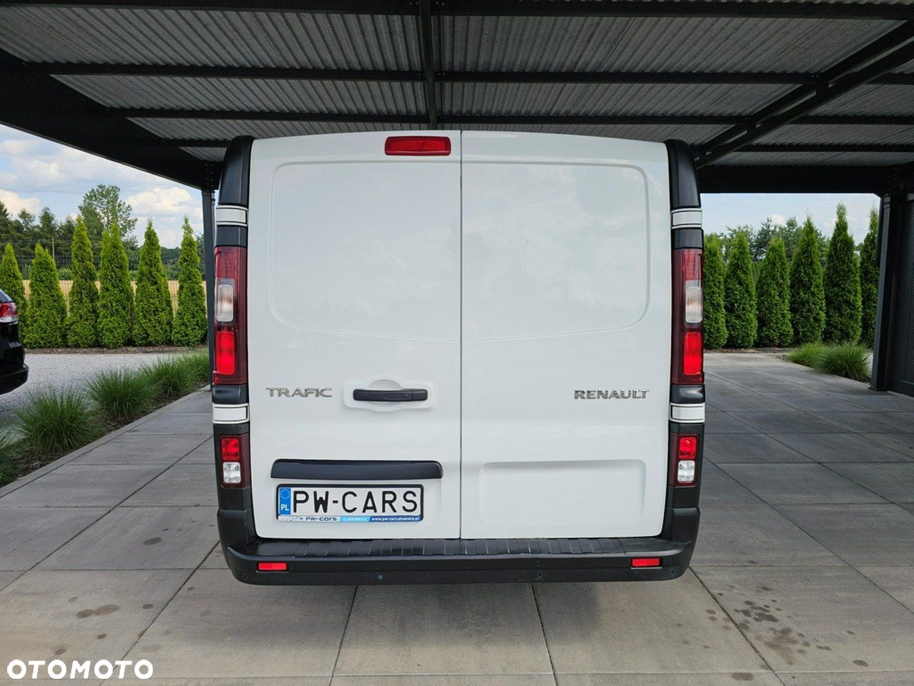 Renault Trafic - 8