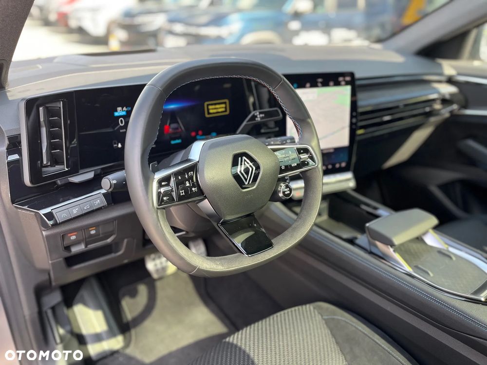 Renault Austral 1.2 E-Tech Full Hybrid 200 Iconic esprit Alpine MMT - 14