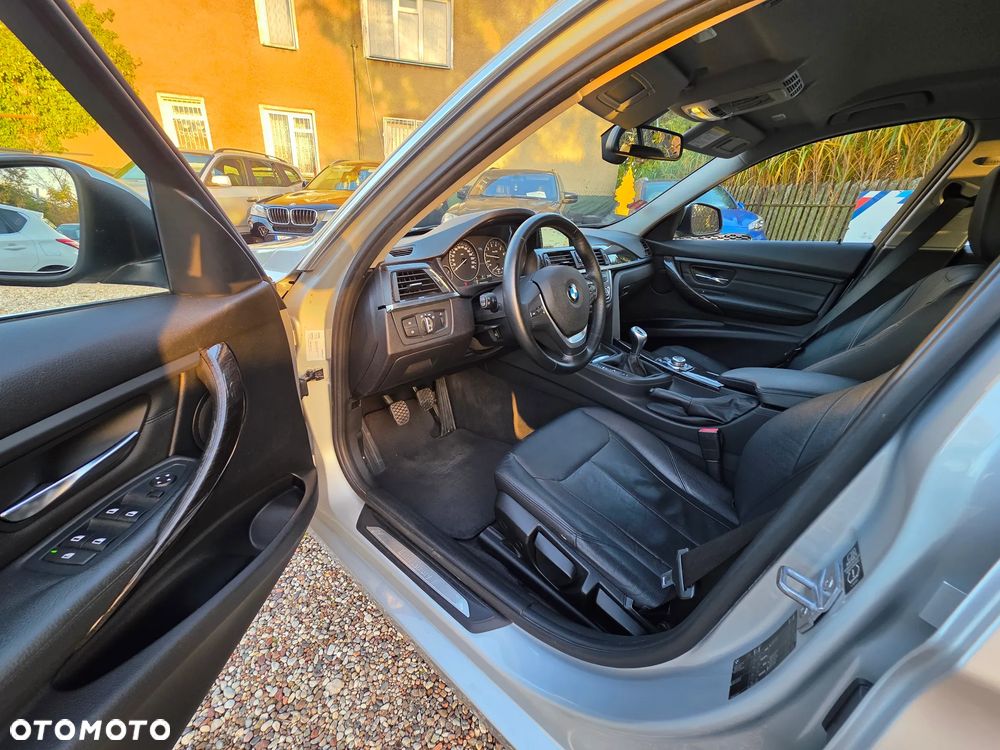 BMW Seria 3 - 10