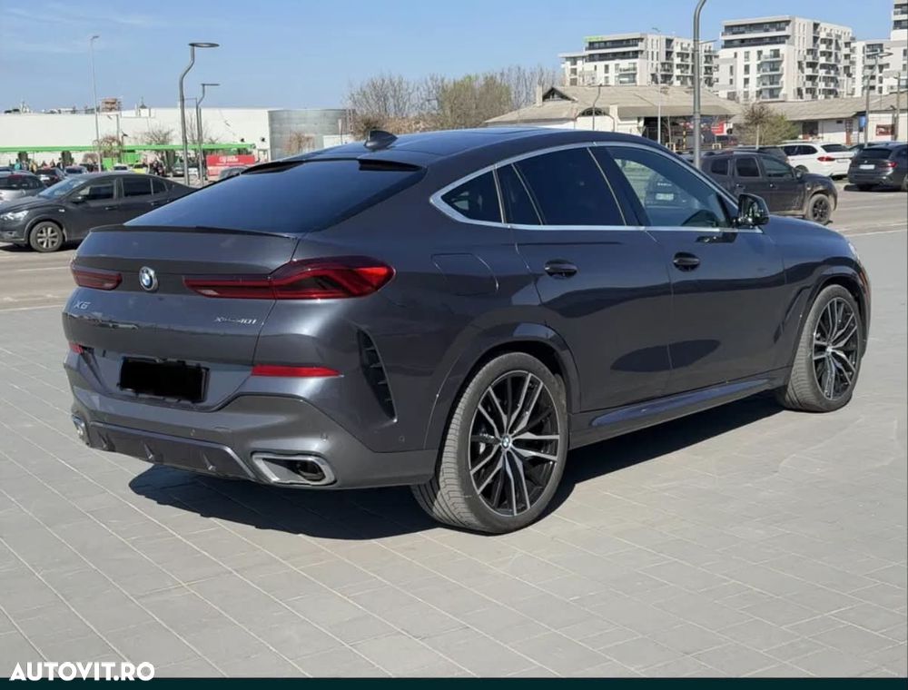 BMW X6 xDrive40i - 8