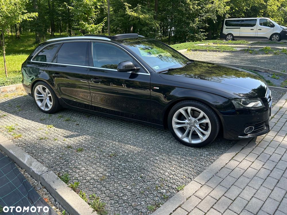 Audi A4 Avant - 13