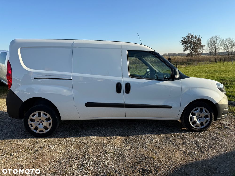 Fiat DOBLO MAXI 3 MIEJSCA 1.4 TJET 120 KM NOWY GAZ LPG SUPER STAN OKAZJA 100% PEWNY - 8