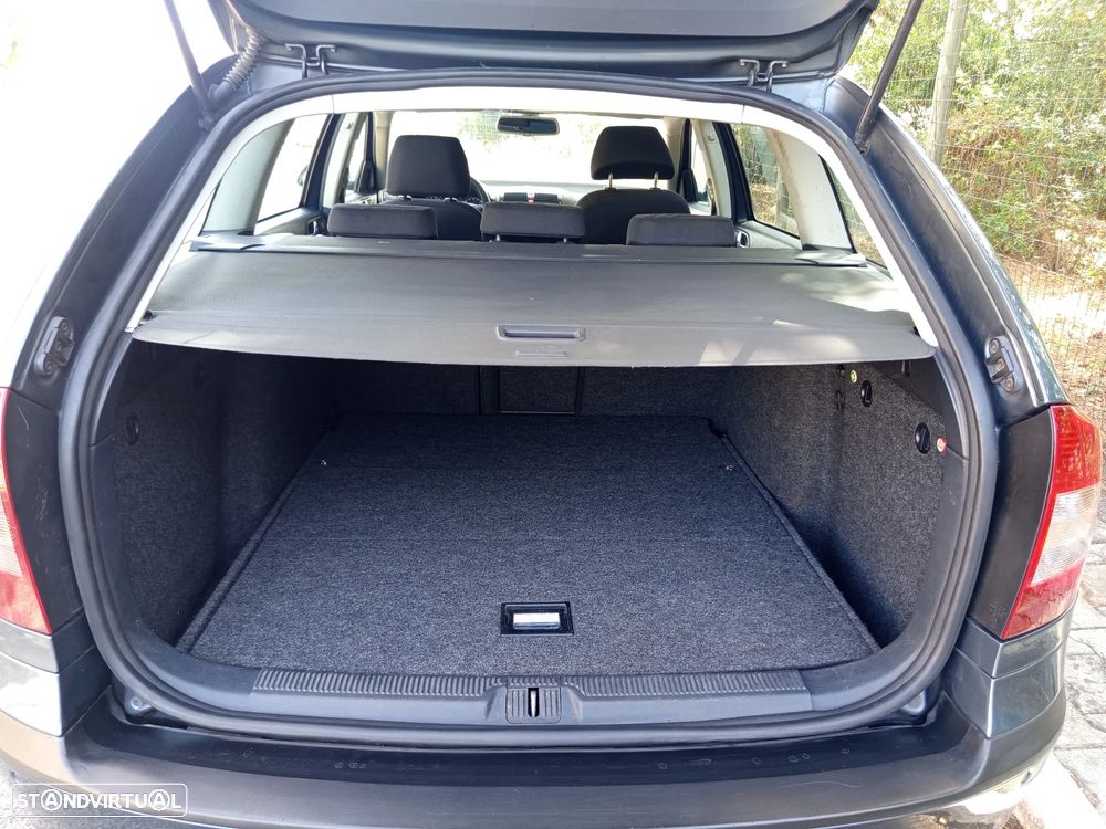 Skoda Octavia Break 2.0 TDI Sport - 19