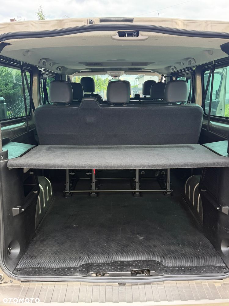 Opel Vivaro - 21