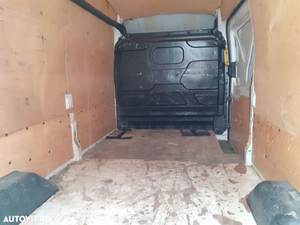 Ford Transit 2.0 - 9