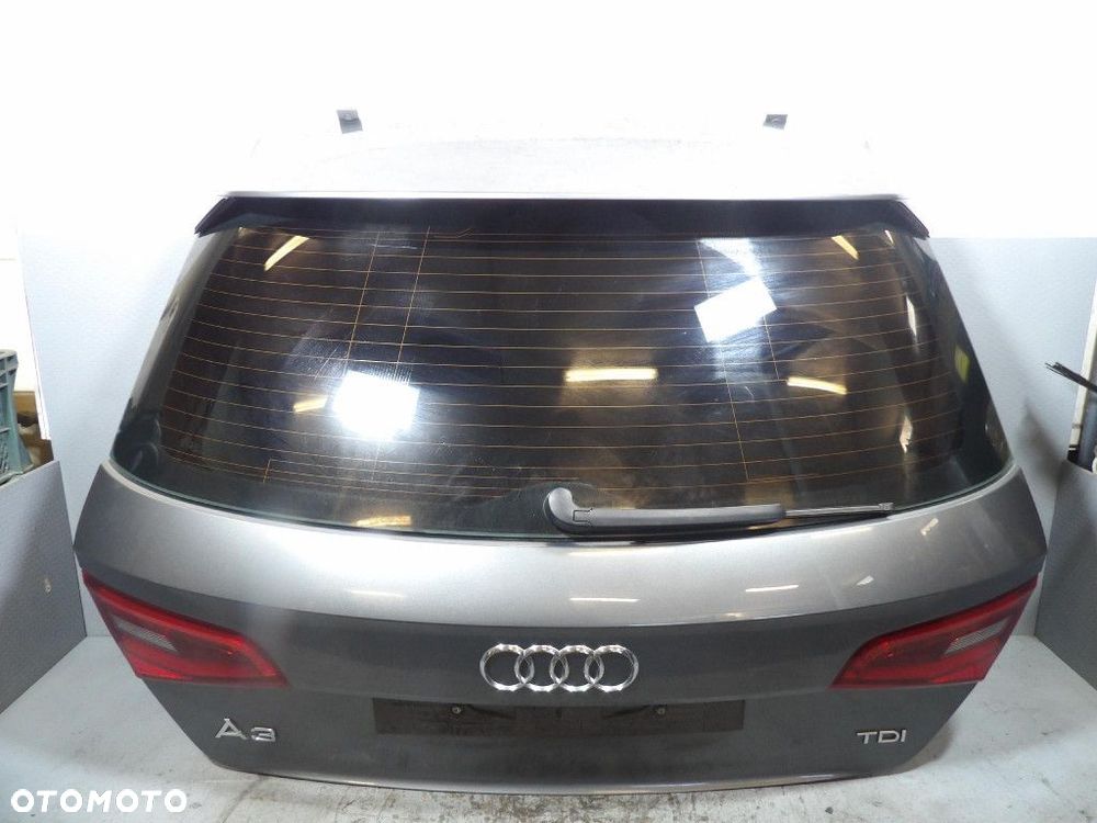 AUDI A3 8V HATCHBACK TYLNA KLAPA  LX7R
