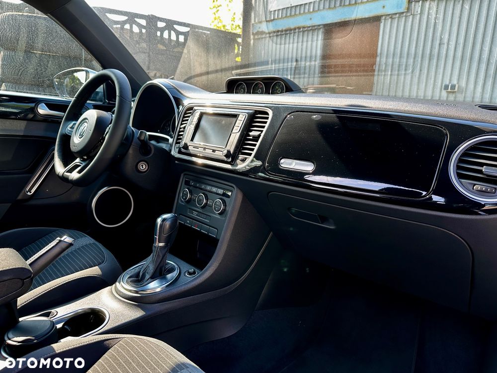 Volkswagen Beetle - 18