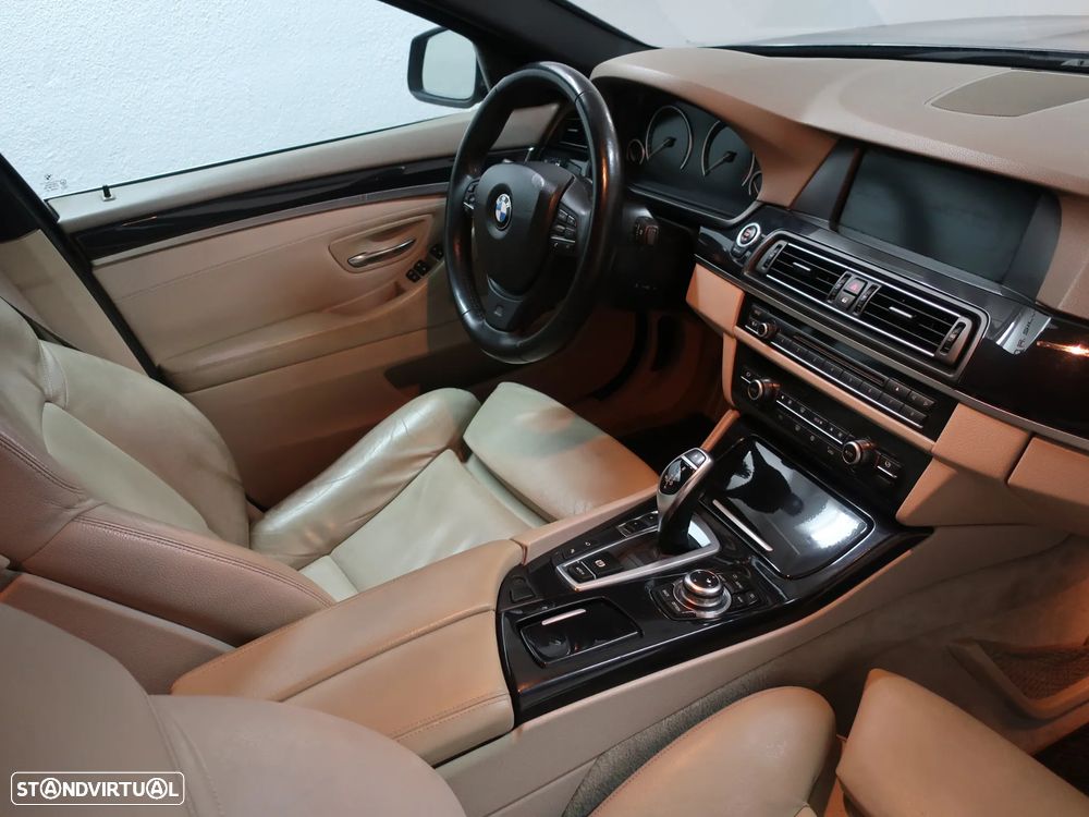 BMW 535 d Auto - 36
