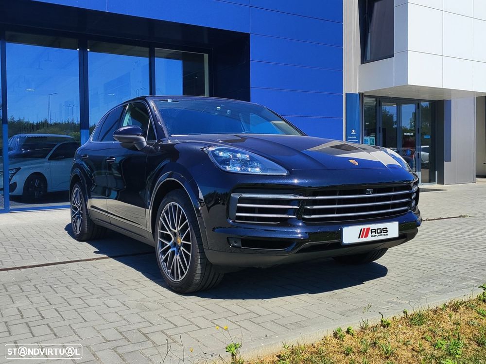 Porsche Cayenne E-Hybrid - 2