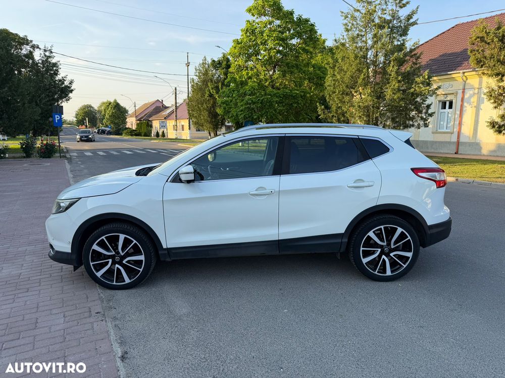 Nissan Qashqai 1.5 DCI Start/Stop Tekna - 12