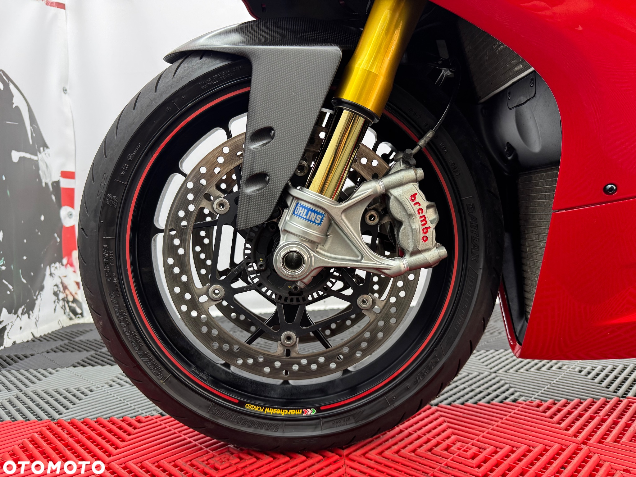 Ducati 1199 Panigale - 14
