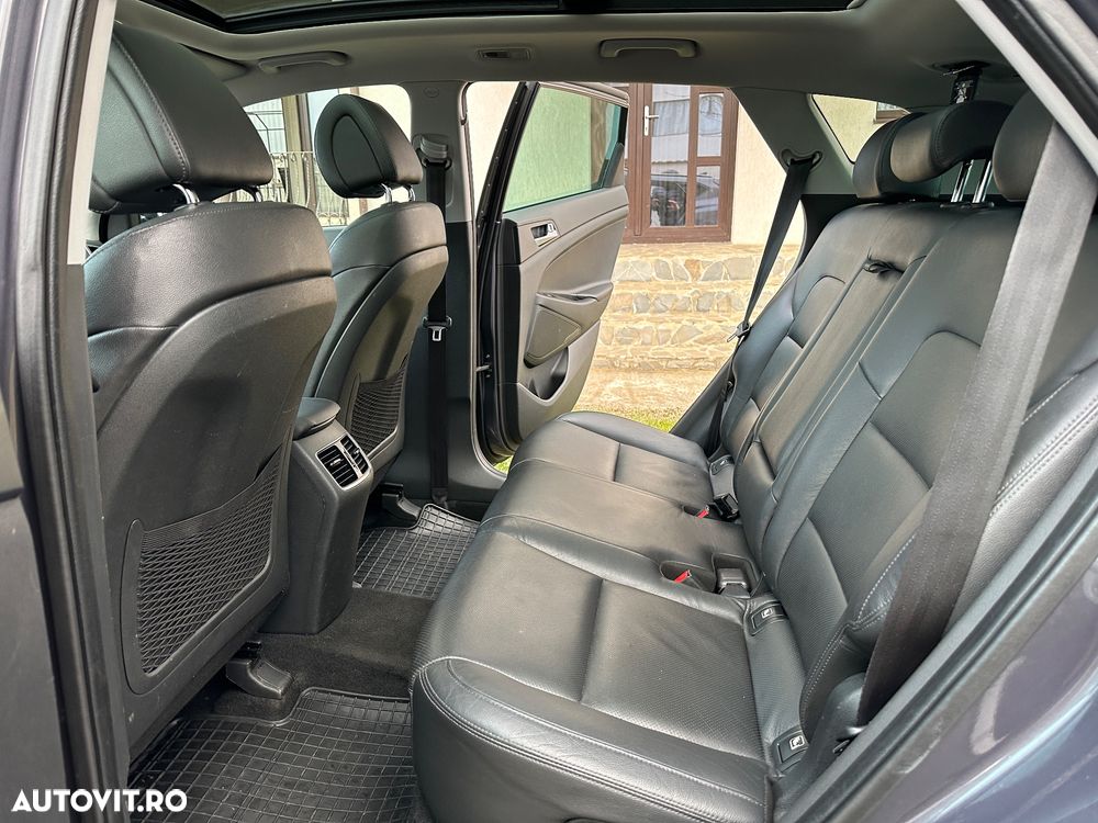 Hyundai Tucson blue 1.7 CRDi 2WD Style - 28