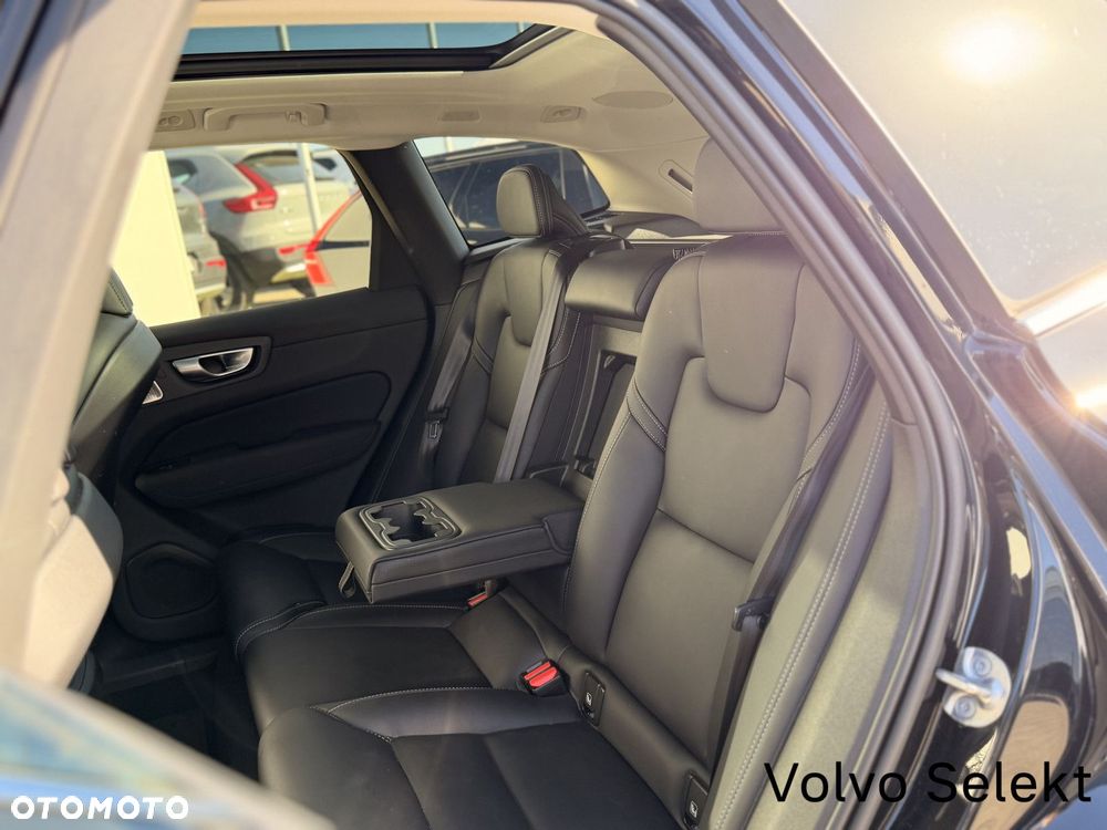 Volvo XC 60 - 31