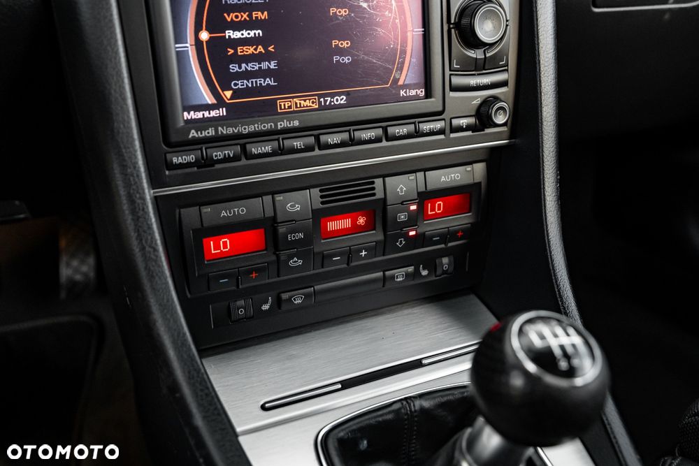 Audi A4 Avant 2.0 TDI DPF Quattro - 34