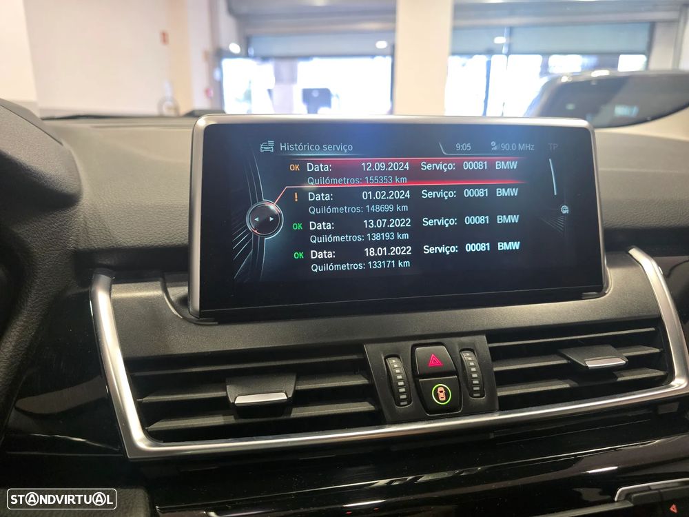 BMW 218 Active Tourer d Aut. Sport Line - 26