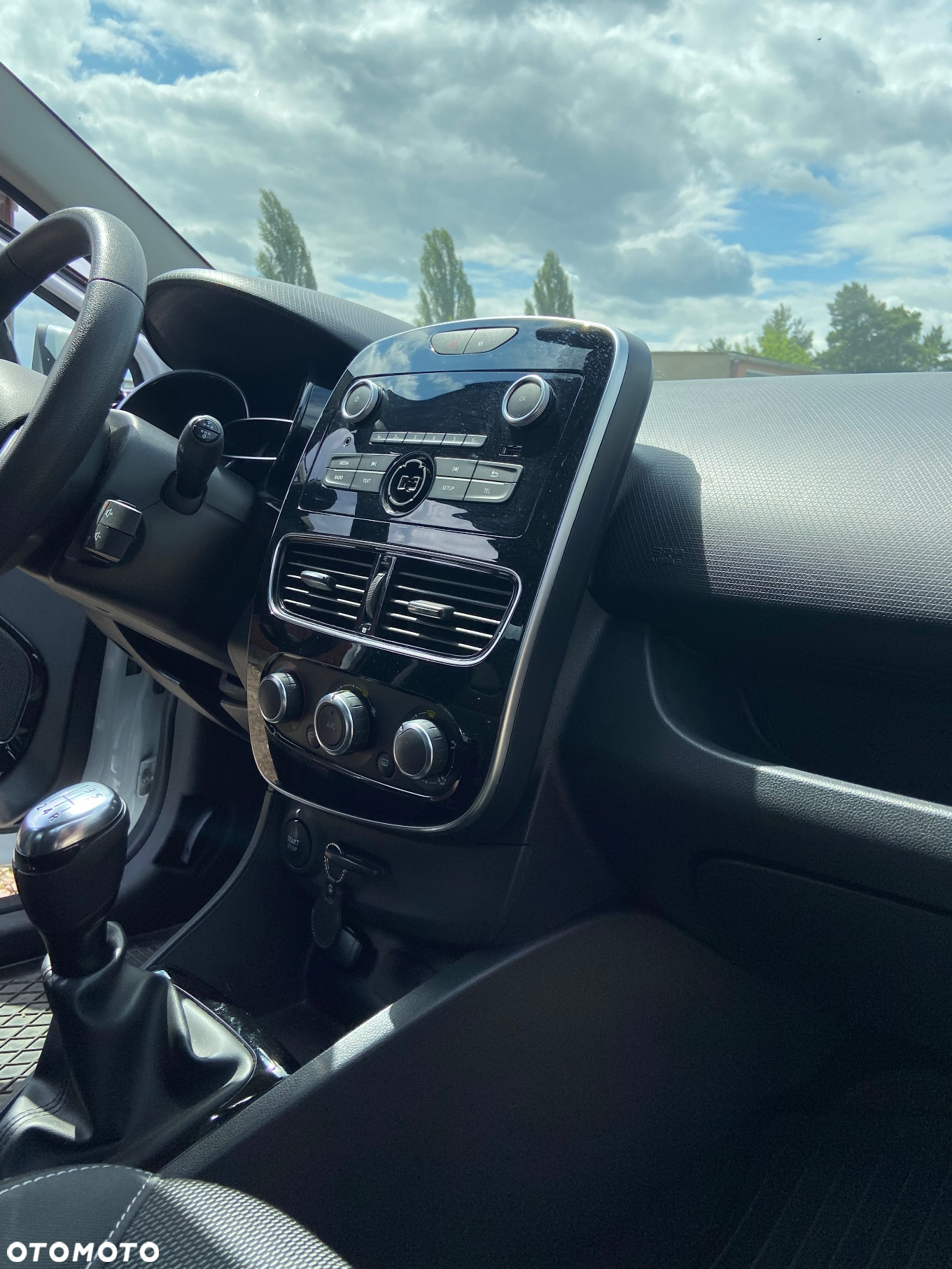 Renault Clio 0.9 TCe Life - 16