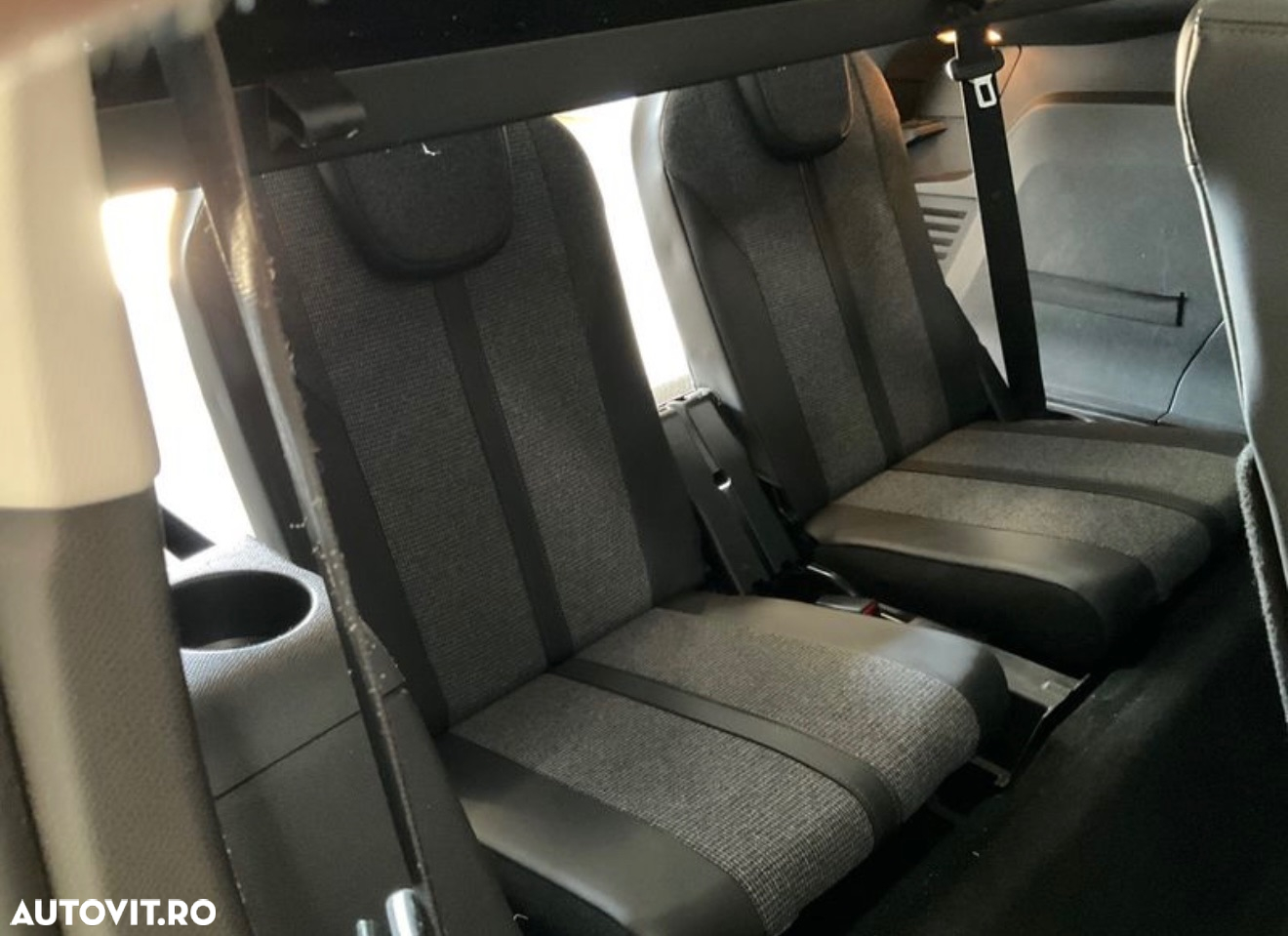 Peugeot 5008 1.2L PureTech EAT8 S&S Allure Pack - 13