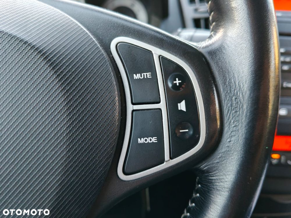 Kia Ceed - 25