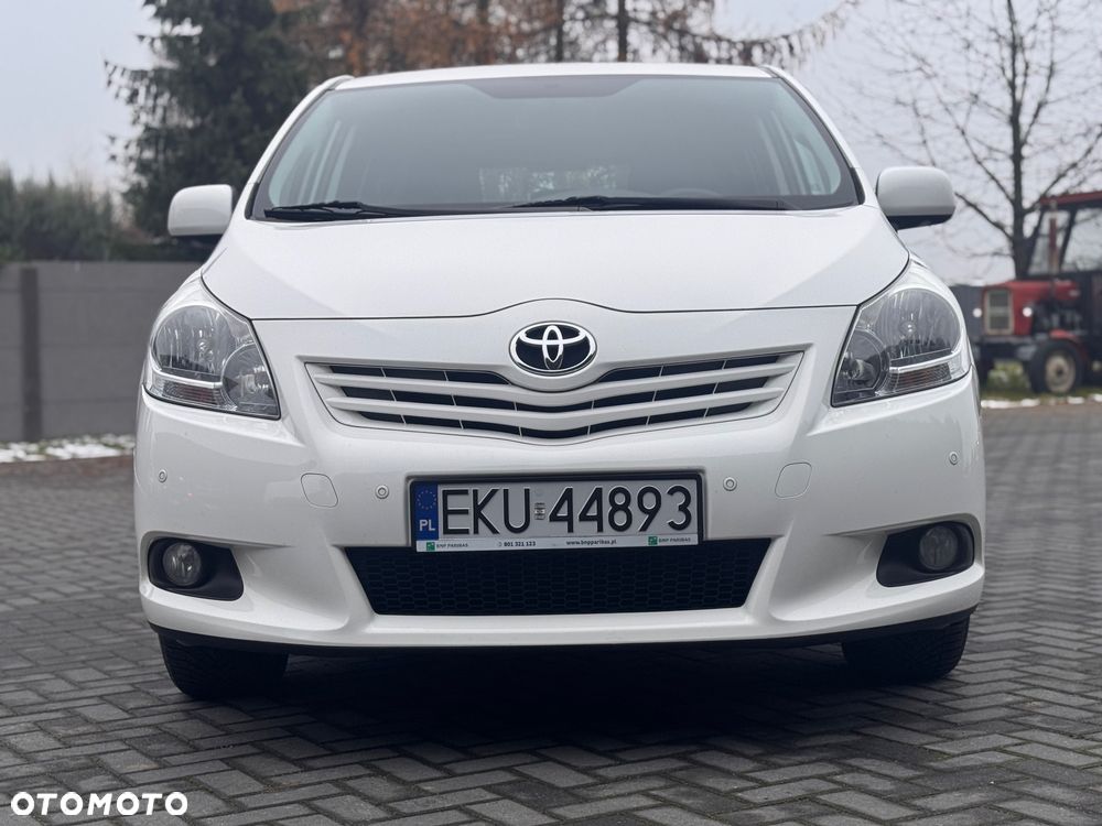 Toyota Verso 1.8 5-Sitzer Comfort - 17