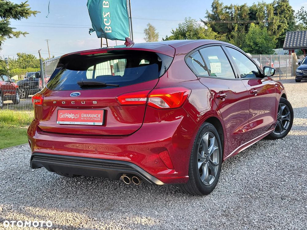 Ford Focus 1.0 EcoBoost Hybrid ST-LINE - 18