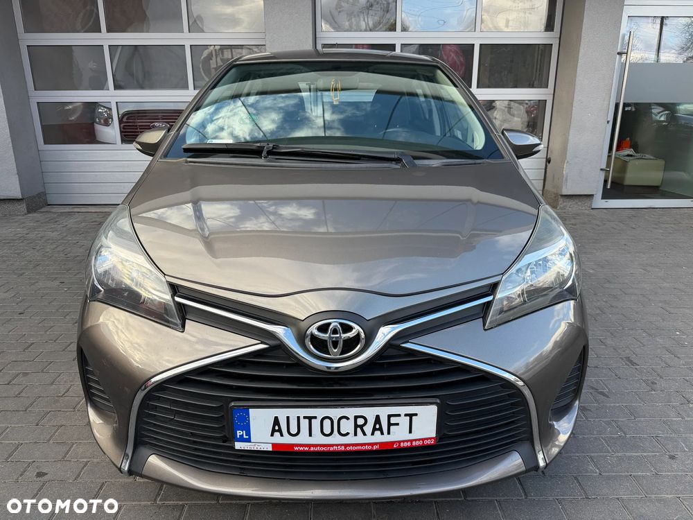 Toyota Yaris 1.33 Active EU6 - 19