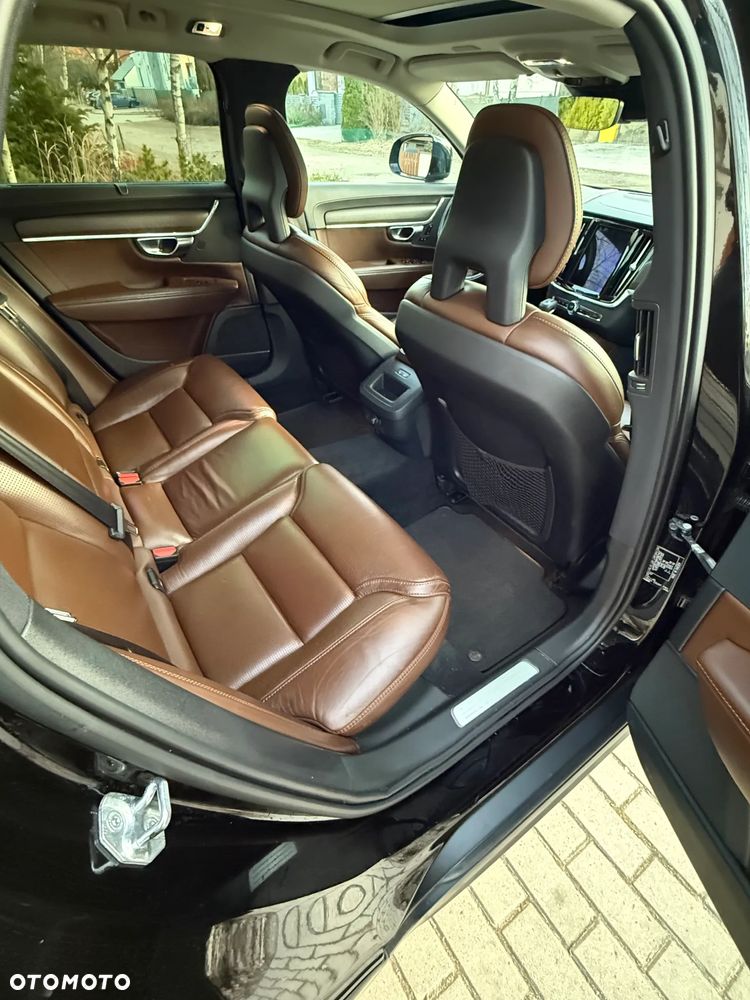 Volvo V90 D5 AWD Geartronic R Design - 5