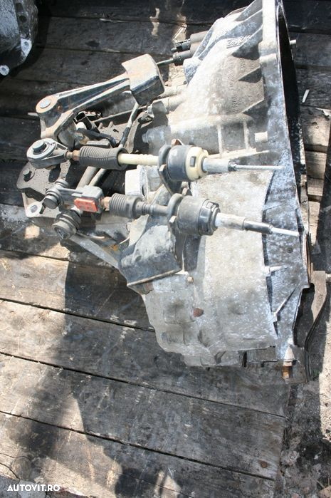 Cutie Viteze Manuala Ford Focus 2 1.8 Tdci 5+1 Viteze Factura Garantie - 2
