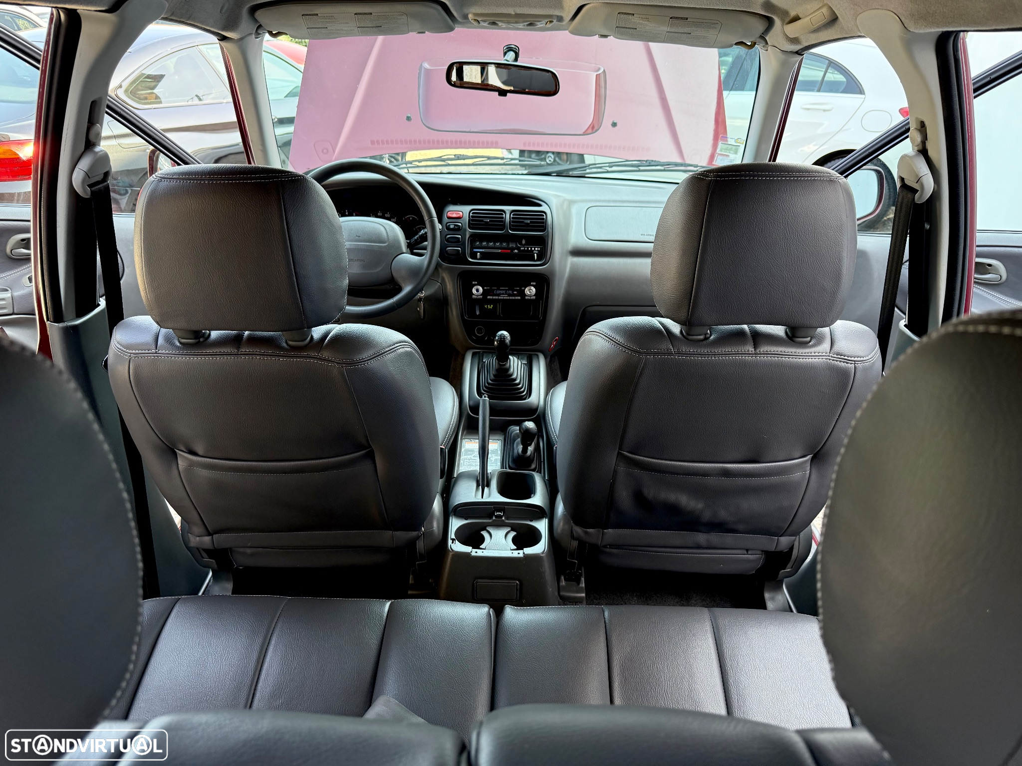 Suzuki Grand Vitara Metal Top 2.0 TDi - 33