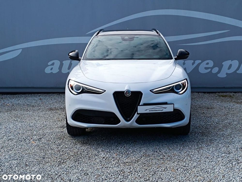 Alfa Romeo Stelvio 2.0 Turbo Veloce Q4 - 13