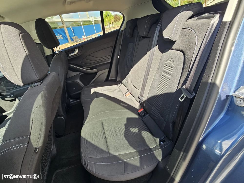 Ford Focus 1.5 TDCi EcoBlue Active - 20