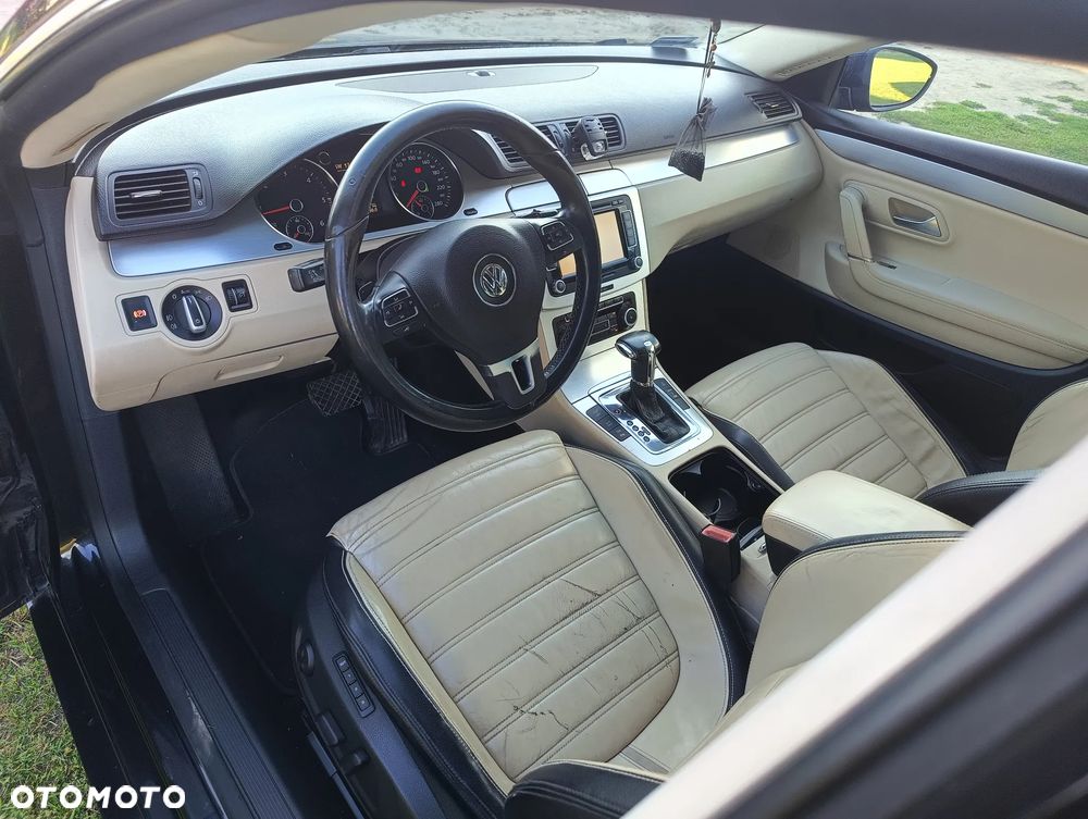 Volkswagen Passat CC - 13