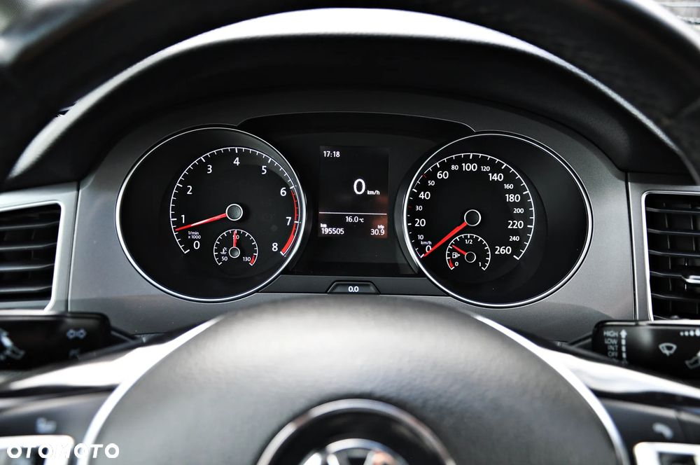 Volkswagen Golf Sportsvan SV 1.2 TSI BMT Comfortline - 31