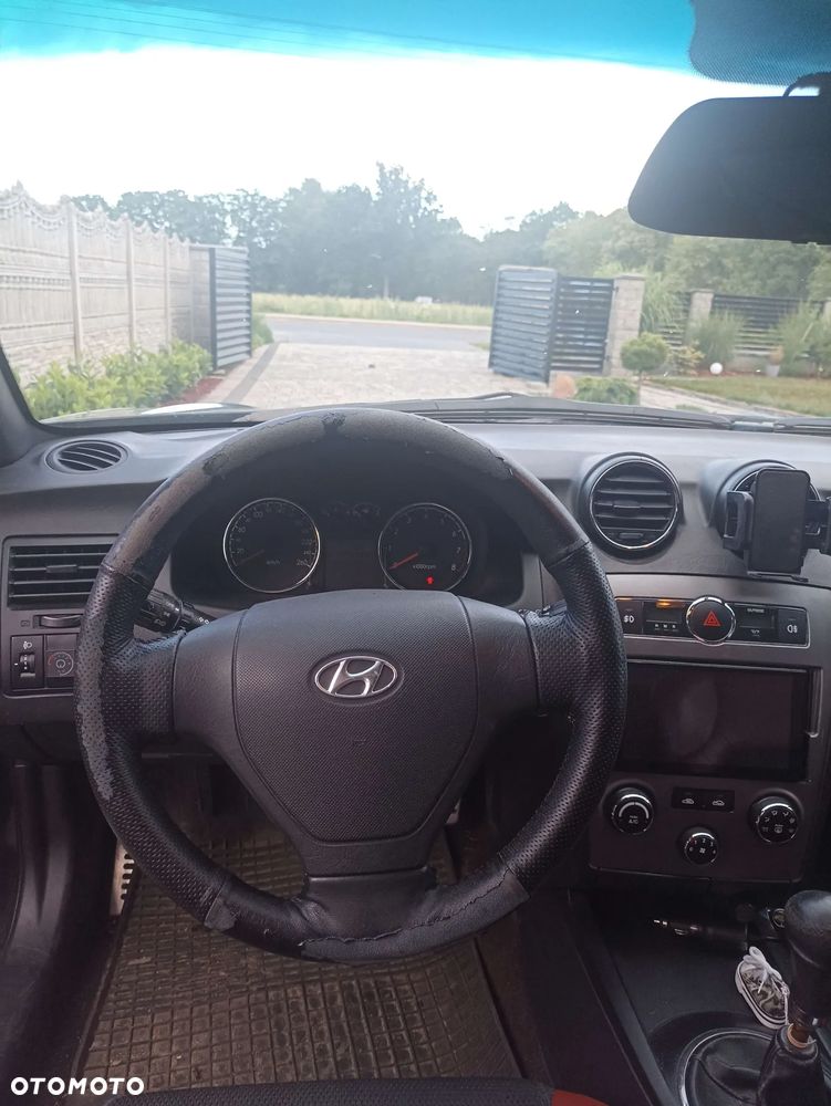 Hyundai Coupe 1.6 16V - 8