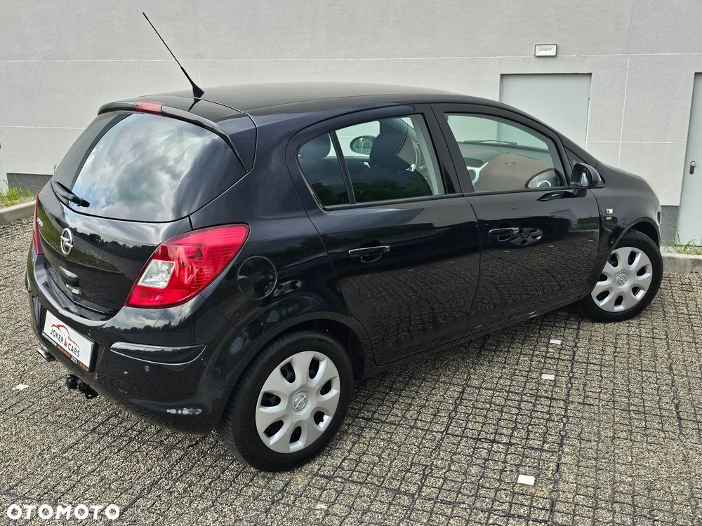 Opel Corsa 1.4 16V Satellite - 23
