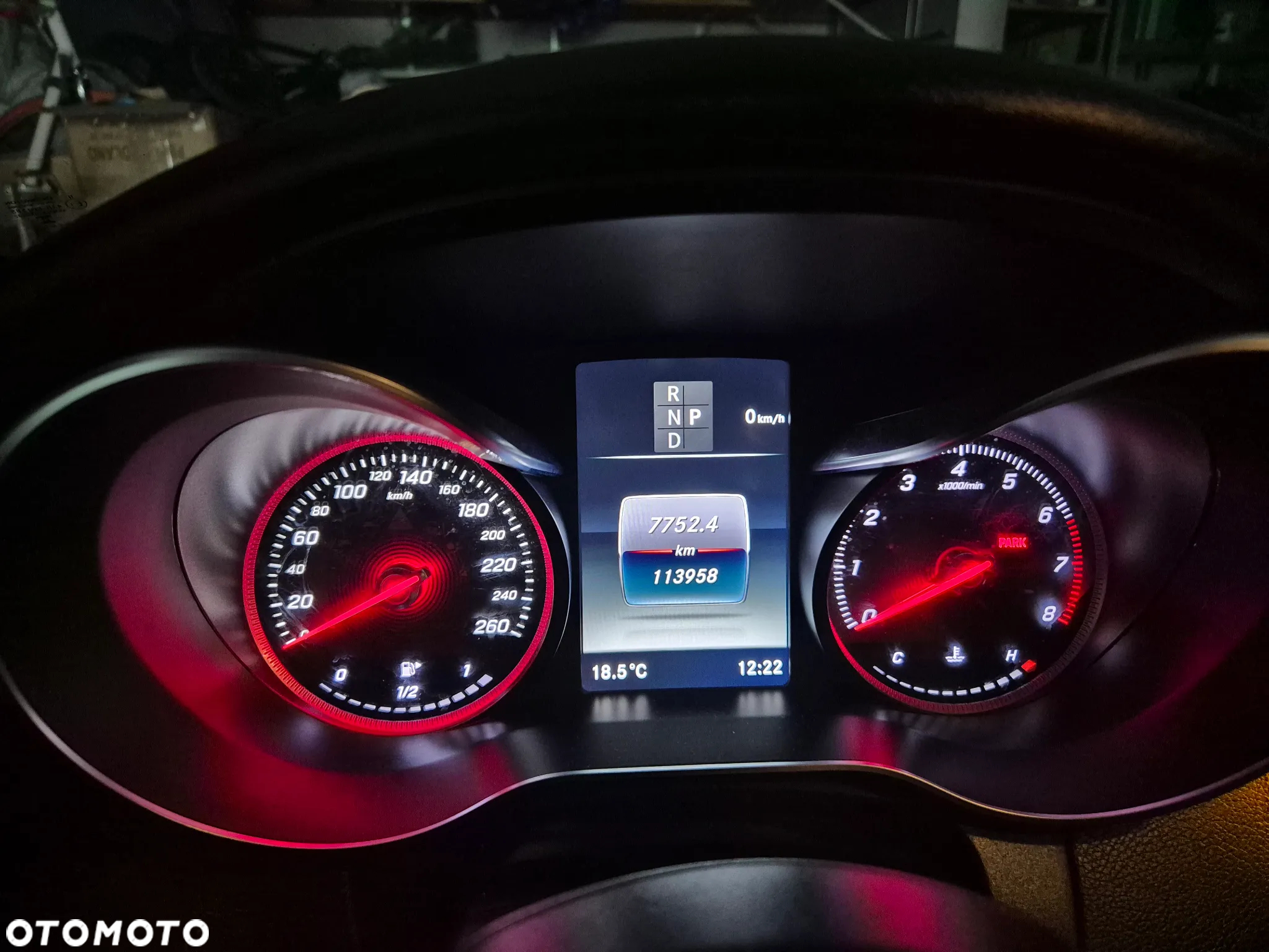 Mercedes-Benz Klasa C 300 4MATIC 9G-TRONIC - 2