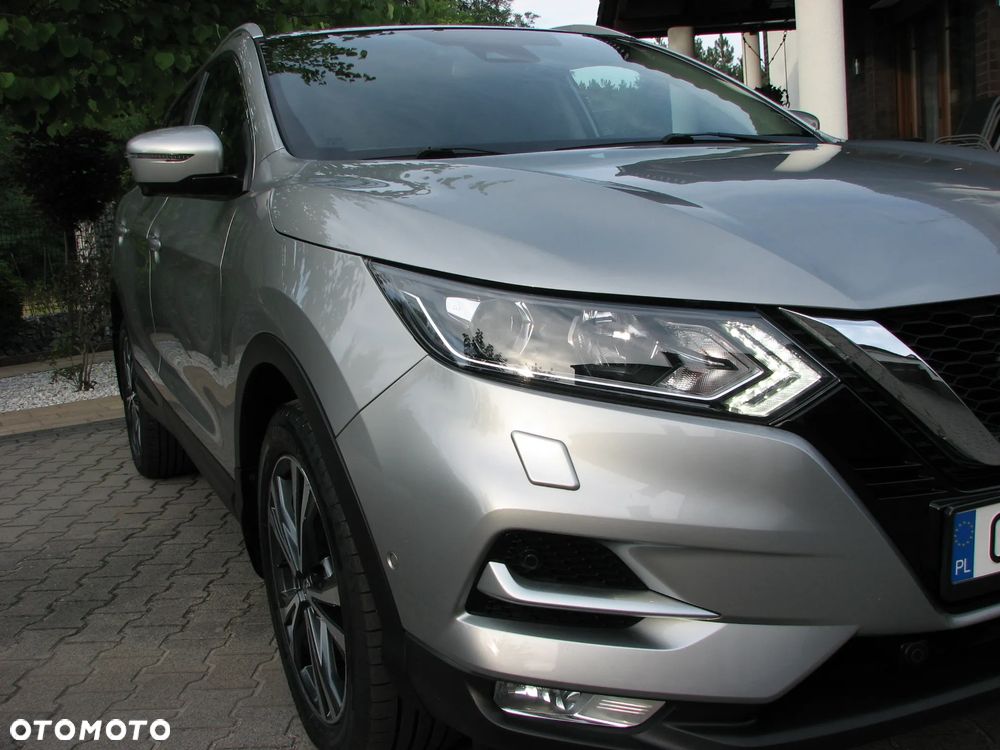 Nissan Qashqai 1.2 DIG-T N-Connecta EU6 - 12