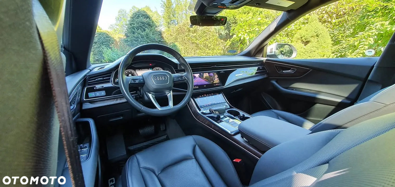 Audi Q8 - 6