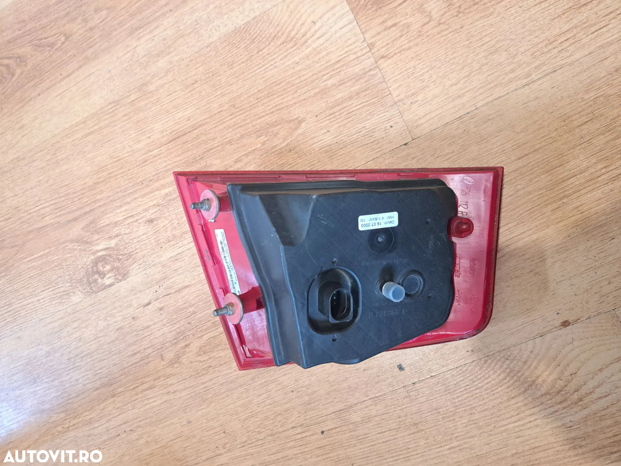 Stop tripla lampa dreapta spate aripa original Audi A8 D3 S8 4E 2003-2007 - 2