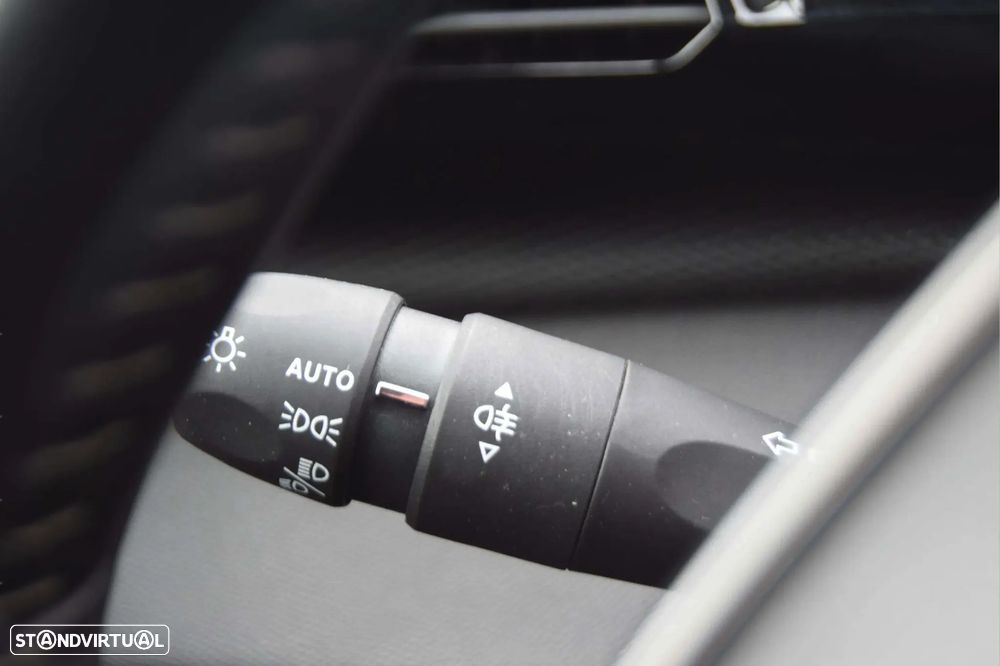 Peugeot 308 1.2 PureTech Active Pack - 19