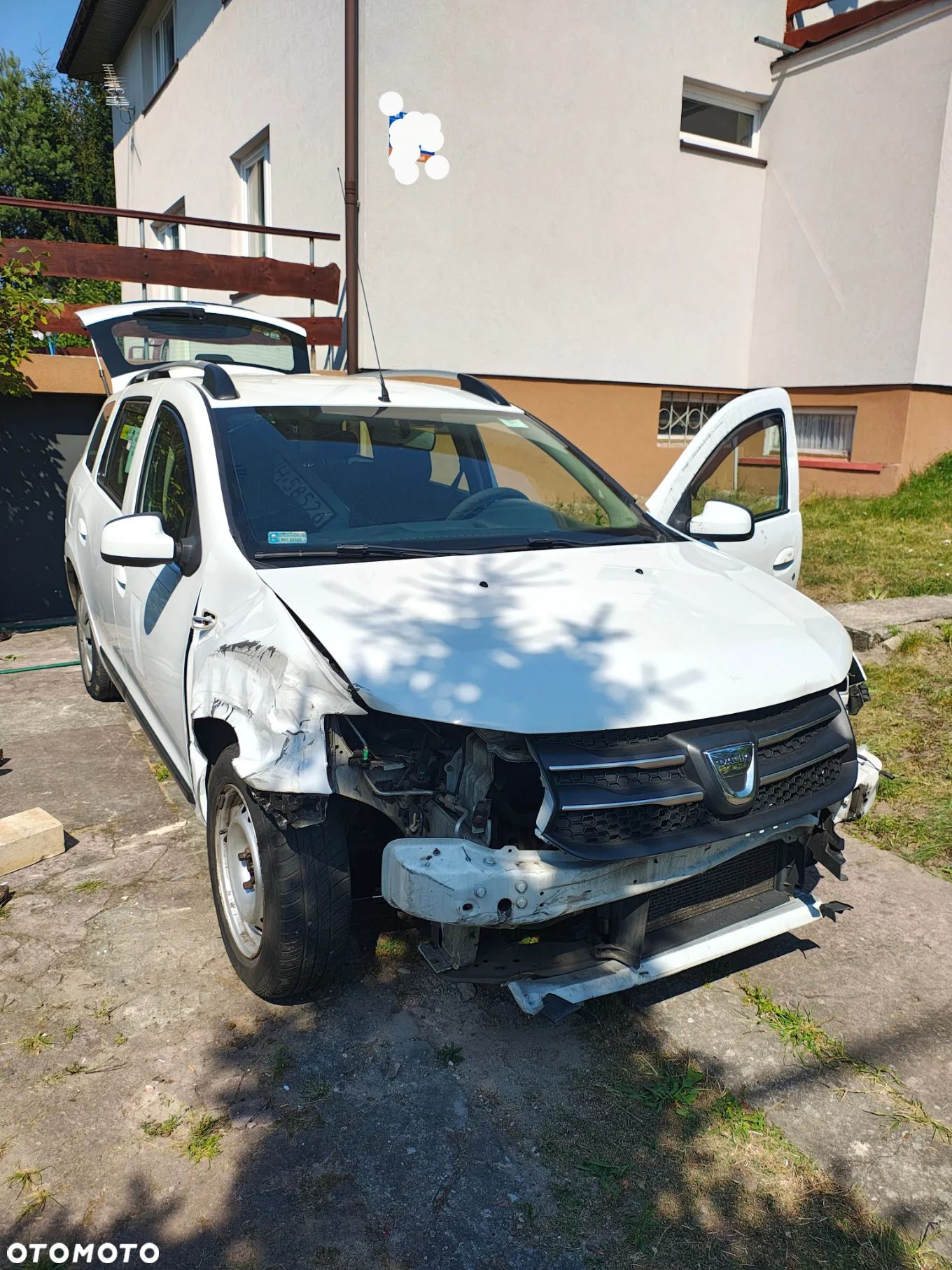 Dacia Logan MCV 1.2 16V Laureate - 1