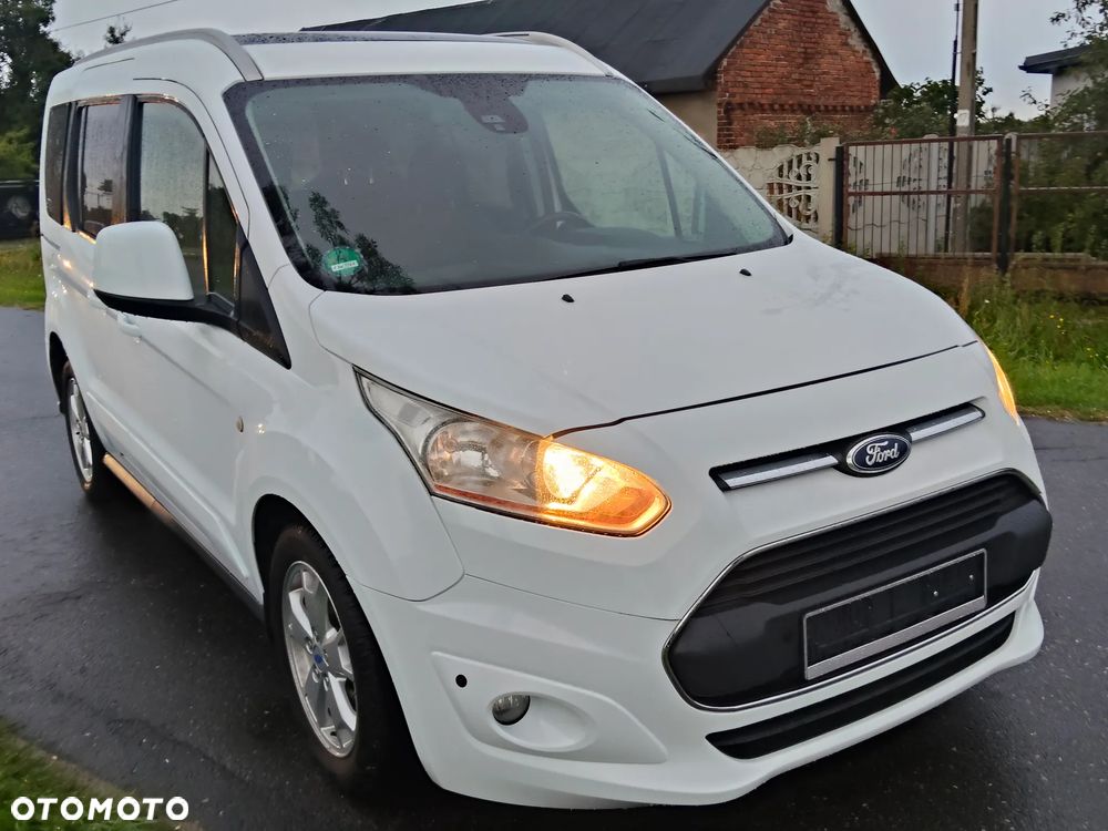 Ford Tourneo Connect - 12