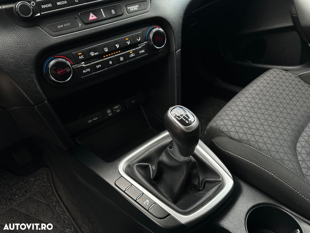 Kia Ceed 1.4 Vision - 22