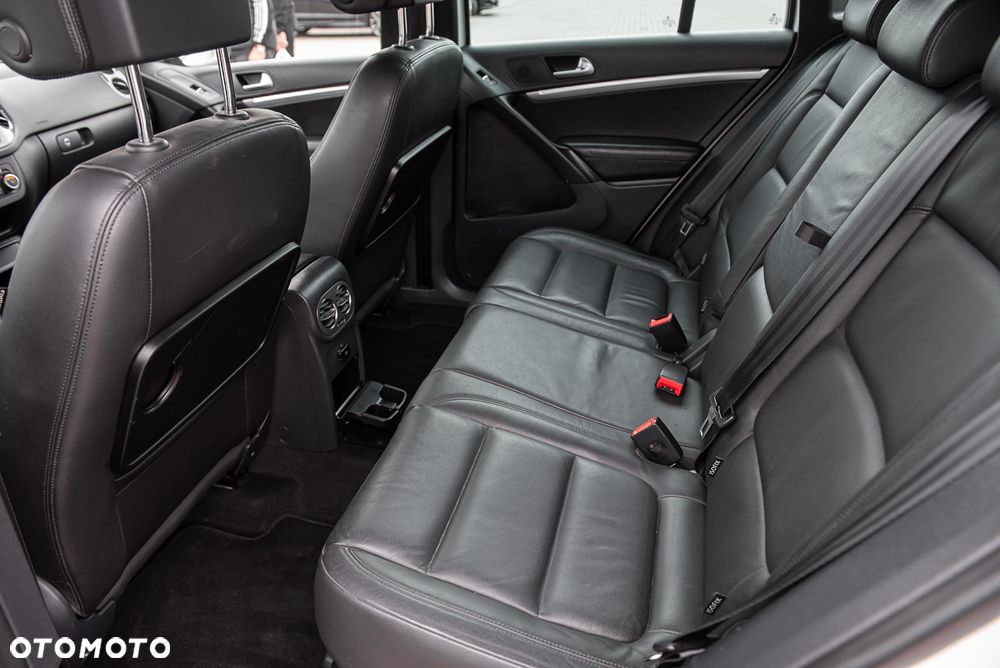 Volkswagen Tiguan 2.0 TDI DPF BlueMotion Technology Freestyle - 24