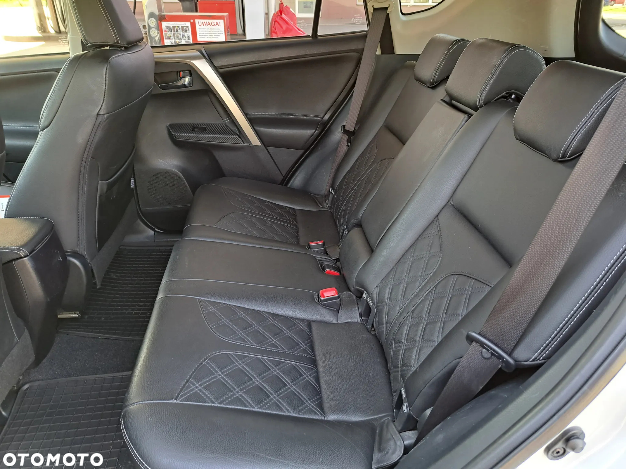 Toyota RAV4 - 34
