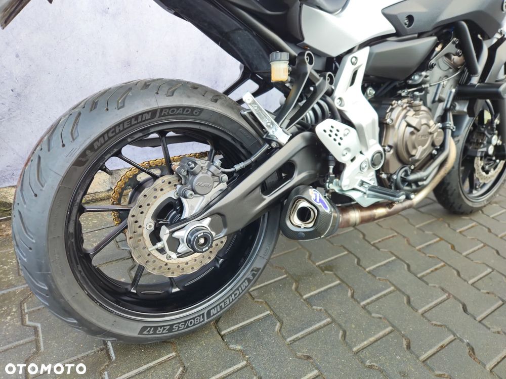 Yamaha MT - 22