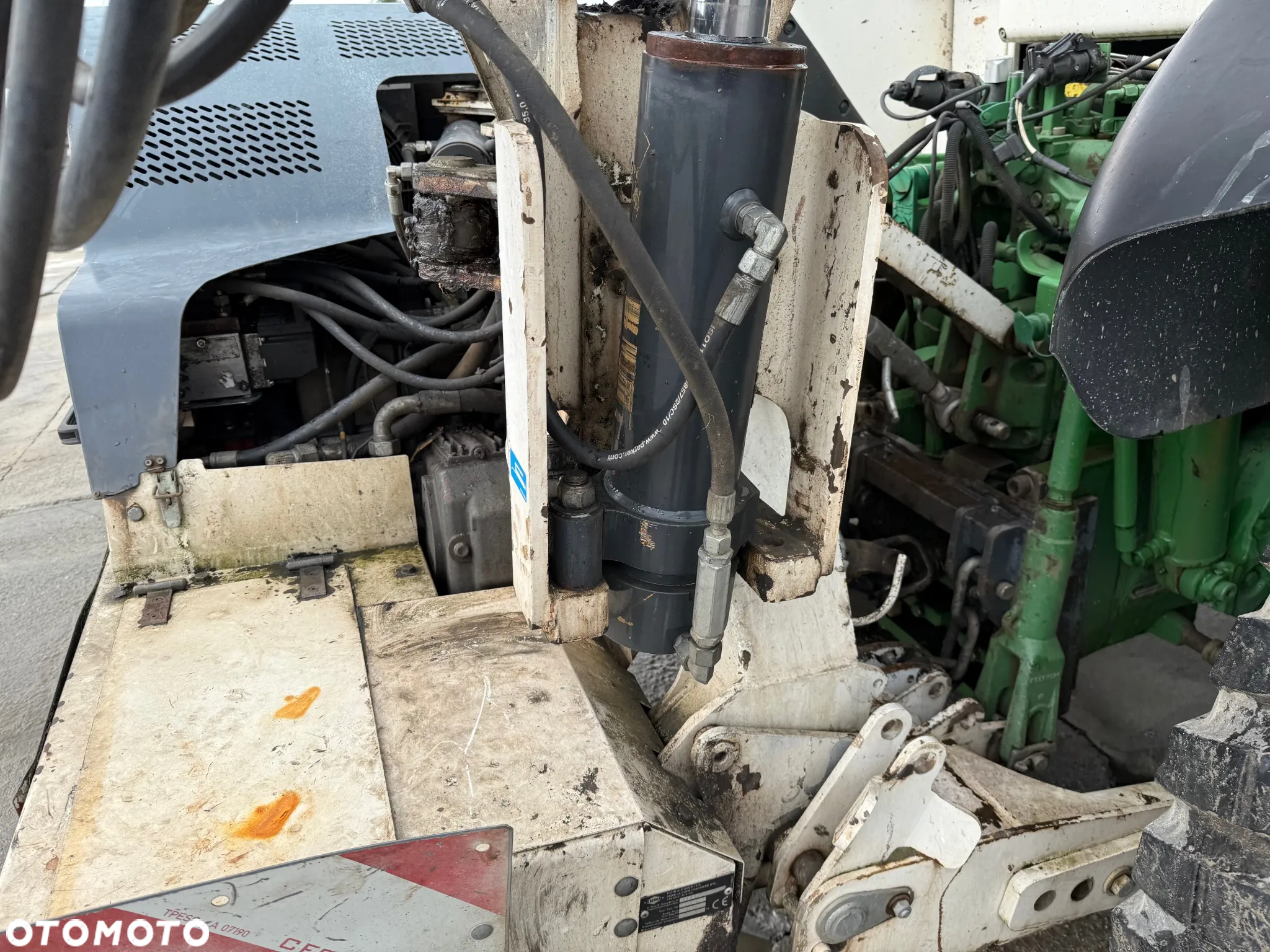 John Deere 6230 Premium + Mulczer - 23