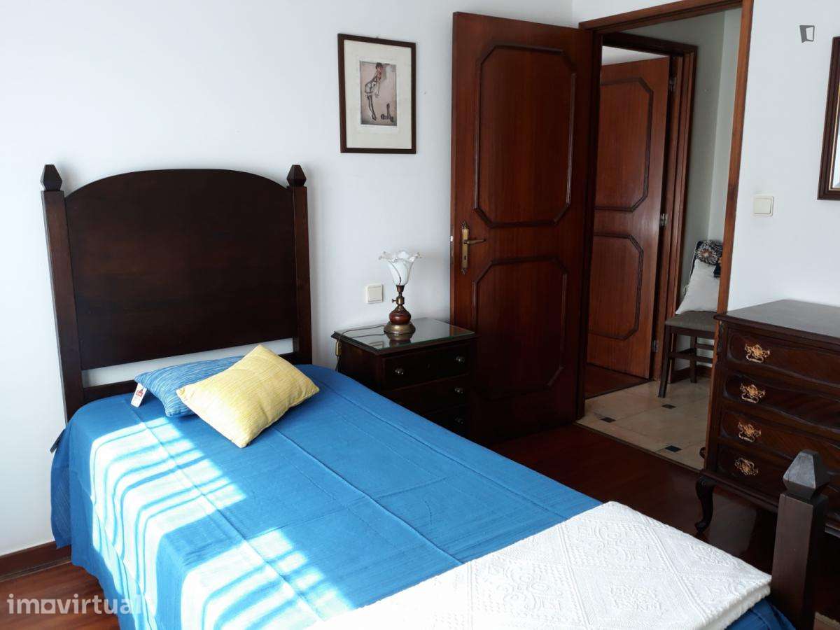 Apartamento com 4 quartos - localizado em Viana do castelo - Grande imagem: 4/13