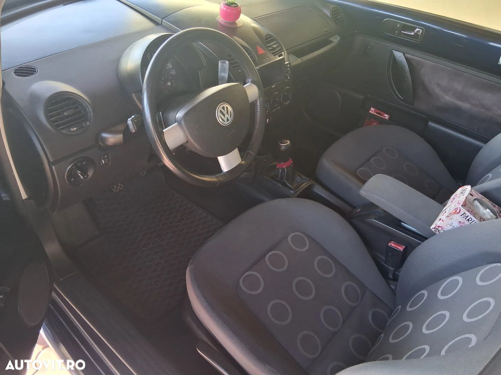 Volkswagen Beetle - 7